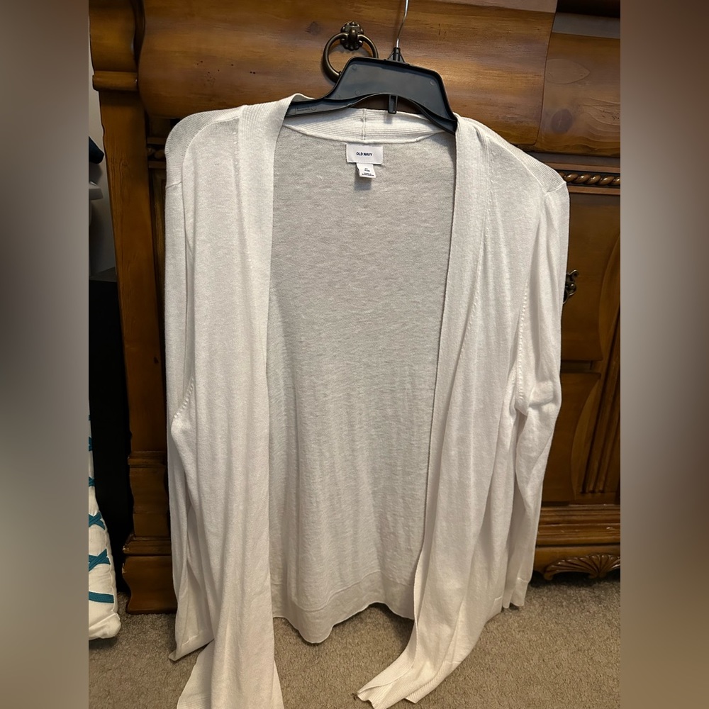 Old navy 3x white cardigan